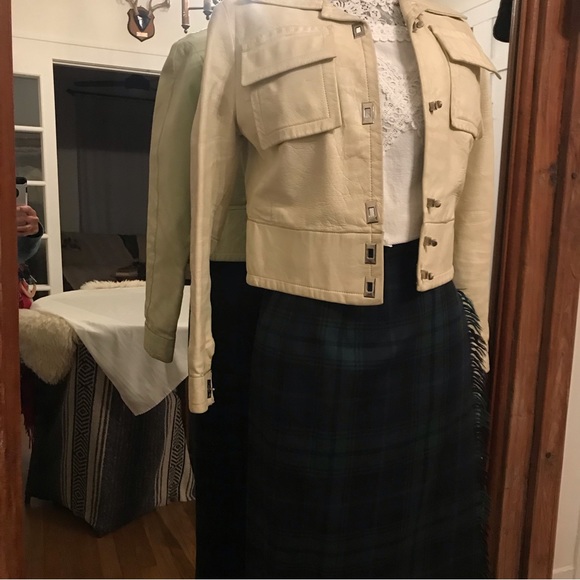 Vintage Rafaella Wool Plaid Wrap Skirt with fringe - Picture 8 of 10